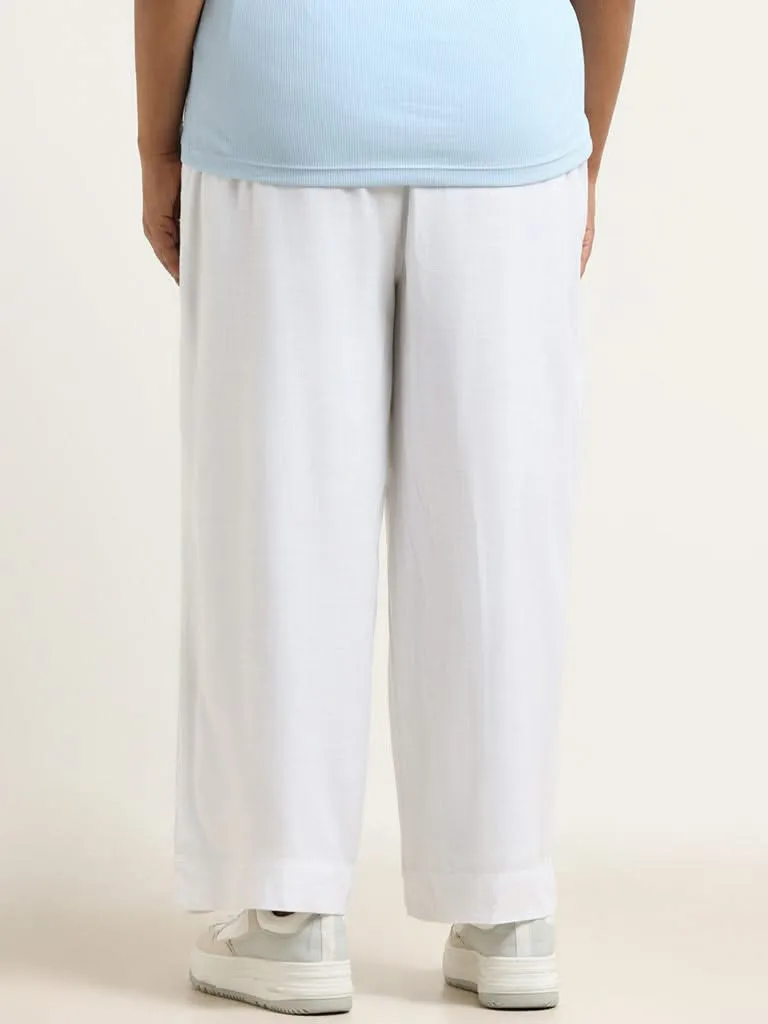 Gia Plain White Mid Rise Pants