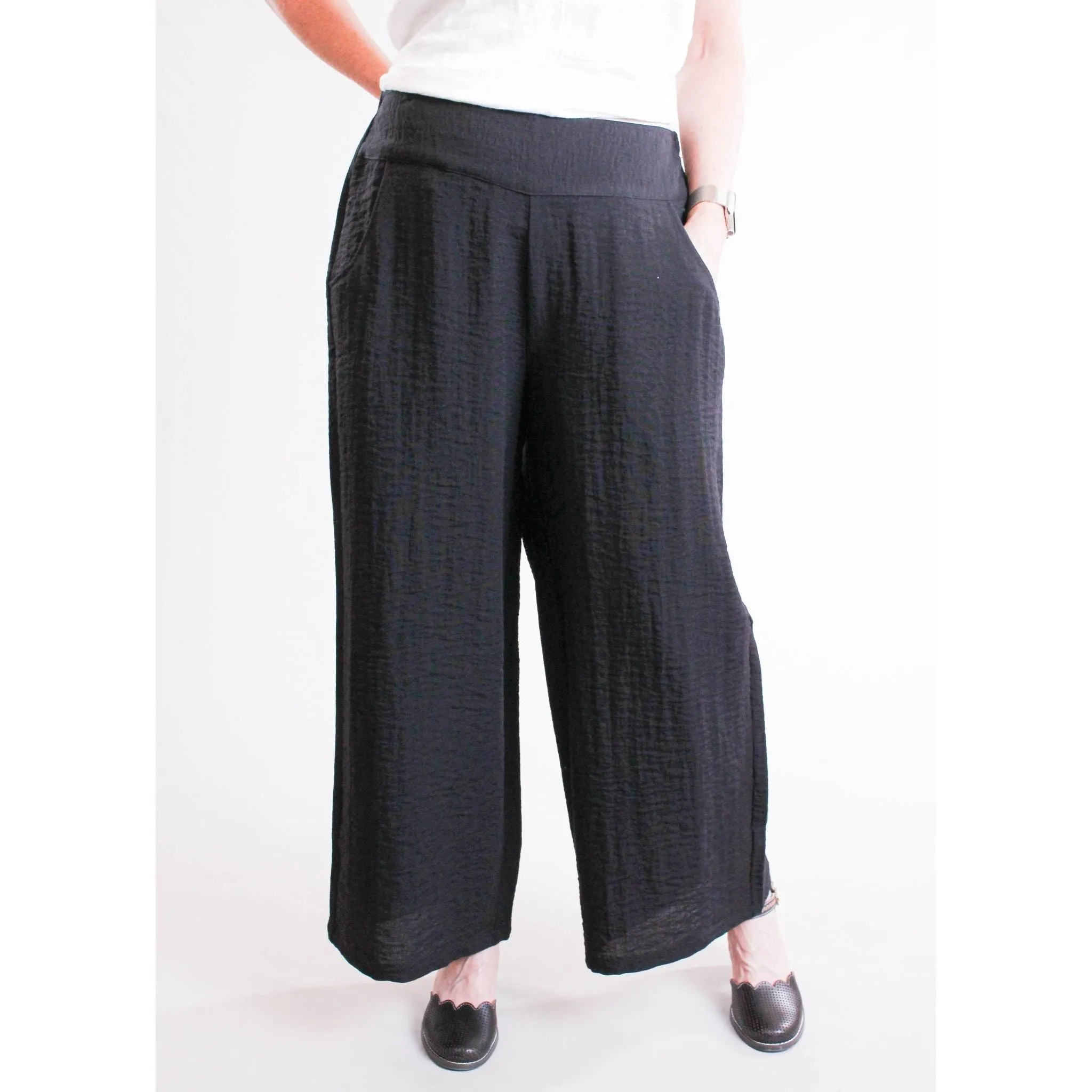 Habitat Express Travel Crop Pant